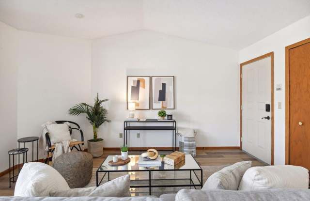 Freshly updated 2 bedroom condo! photos photos Freshly updated 2 bedroom condo! photos photos