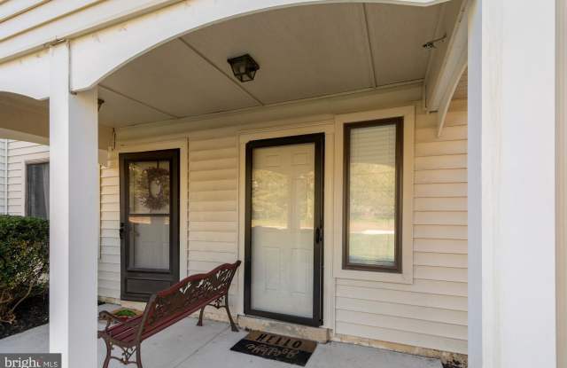 410 GREGORYS WAY Gallery 2