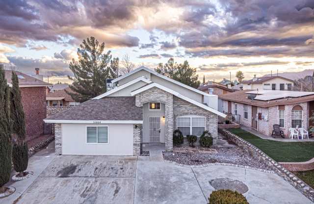 Adorable 3 bedroom, 2 bath home in Northeast El Paso! photos photos
