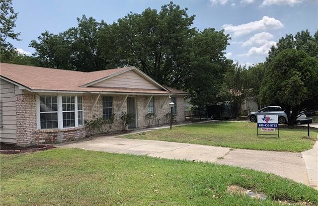 514 Campbell Lane - 514 Campbell Lane, Denton, TX 76209