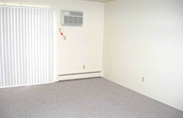 207 Winchester Rd-204 Gallery 4