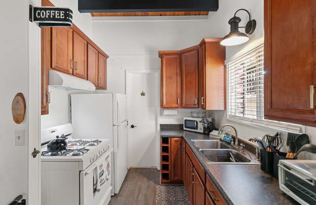 32240 Fern Dr Gallery 4