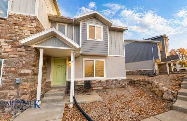 Large Herriman 3 Bed 2 Bath Town Home! photos photos