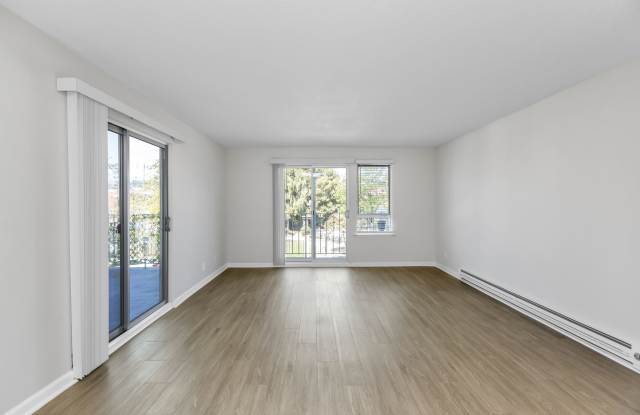 3440 20th St photos photos