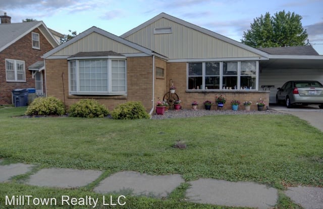 226 W 2nd Ave - 226 2nd Ave W, Milan, IL 61264