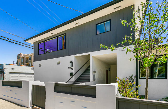 10418 Regent St photos photos