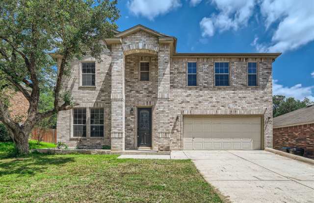 Over 3300 Square Feet photos photos