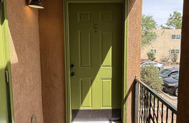 1721 Girard Boulevard Southeast - C photos photos