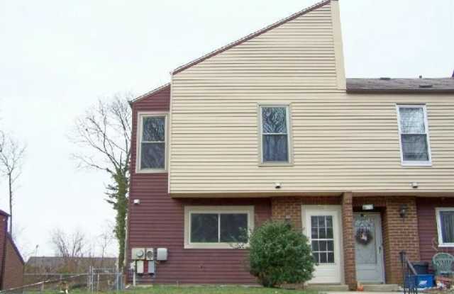 1716 JULIE Court photos photos