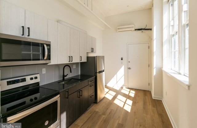 109 WILDEY - 109 W Wildey St, Philadelphia, PA 19123