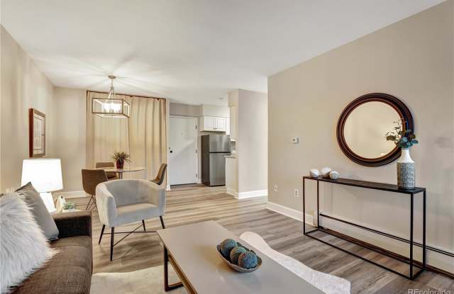 4110 Hale Pkwy photos photos