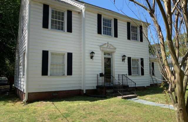 606 Elm Street - 606 South Elm Street, Greenville, NC 27858