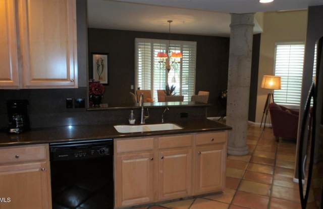 20802 N GRAYHAWK Drive Gallery 4