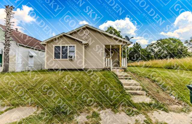 912 South Macedonia Avenue photos photos