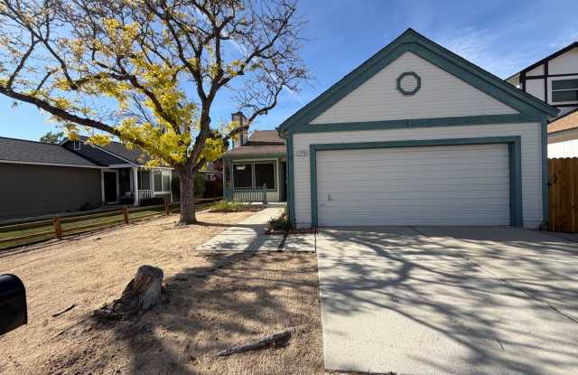 Cute 3 Bedroom Home in Sparks! photos photos