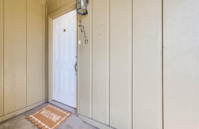 5617 Harvest Hill Road Gallery 2