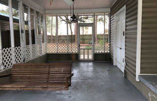 Beautifully Updated & Well Maintained 3Bed/2Ba Home in Springfield. *1/2 OFF Security Deposit for A-D Military!* Gallery 4