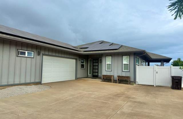 Stunning Renovated 3 Bedroom / 2.5 Bathroom Home with Ocean  Mountain Views in Waiolani Mauka! - 58 Mo'olu Street, Waikapu, HI 96793