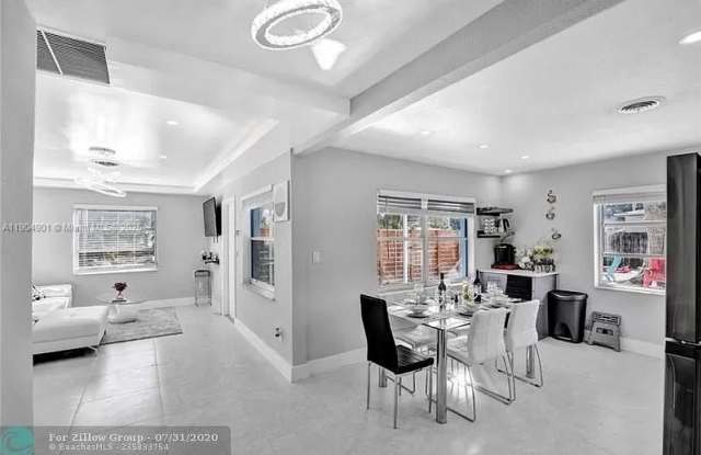 610 N 24th Ave - 610 North 24th Avenue, Hollywood, FL 33020