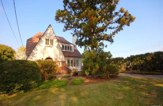430 Rushmore Avenue - 430 Rushmore Avenue, Mamaroneck, NY 10543