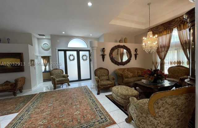 4999 Chardonnay Dr. Gallery 3