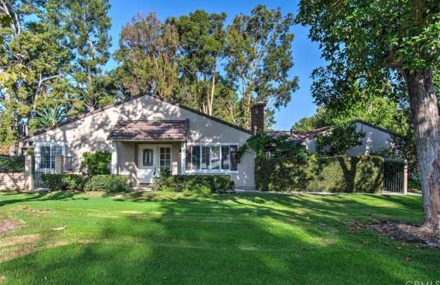 5322 Plum Tree Gallery 3
