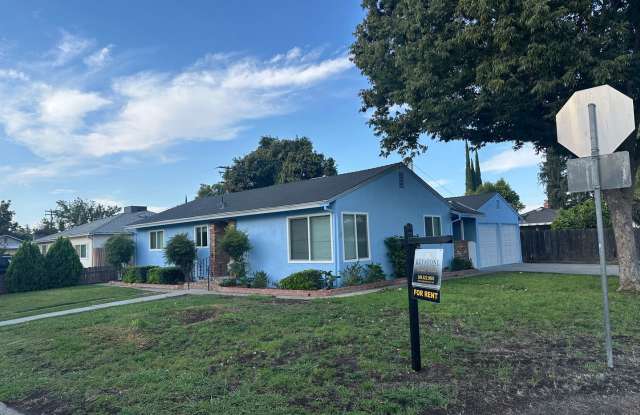 Nice 3 Bedroom! Gallery 1