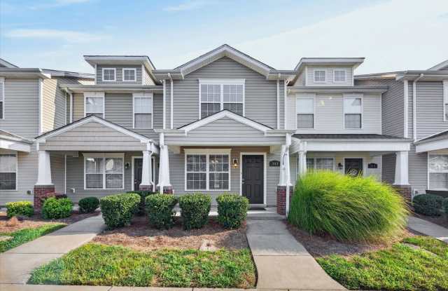 Pet Friendly Two Bedroom! photos photos Pet Friendly Two Bedroom! photos photos