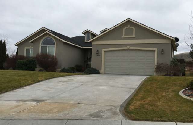 Amazing family home in the perfect location! photos photos