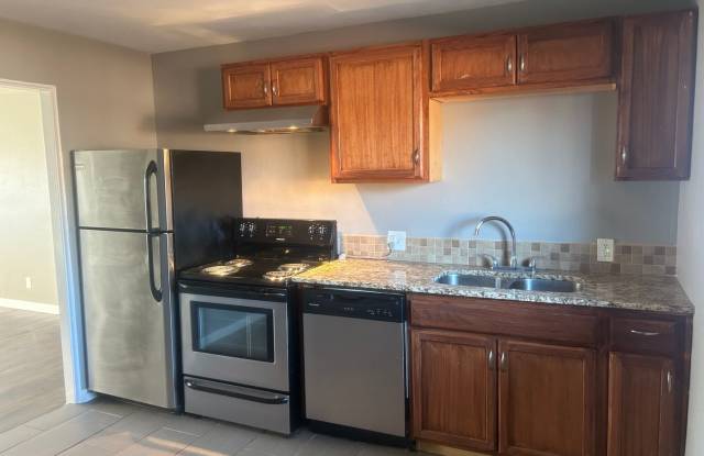 2 bedroom corner unit Gallery 4