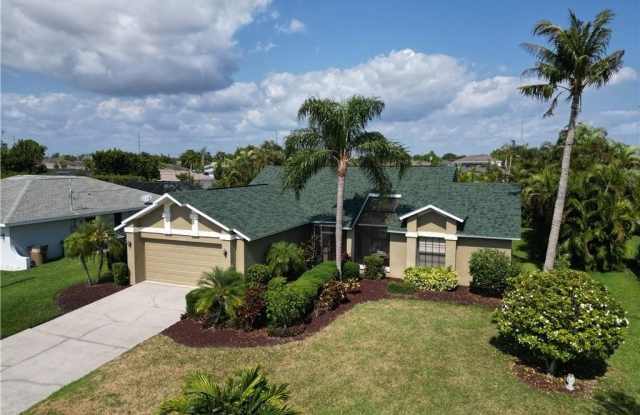 3749 SW 1st Pl lot: 3 photos photos