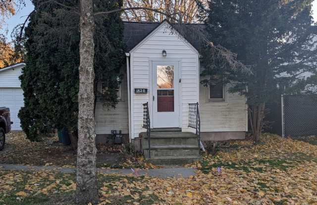 1820 Harold Street - 1820 Harold Street, Green Bay, WI 54302