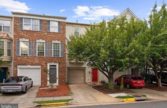 1122 CYPRESS TREE Place Gallery 1