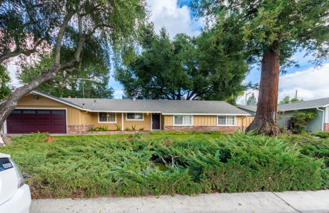 1712 Newcastle Dr - 1712 Newcastle Drive, Los Altos, CA 94024