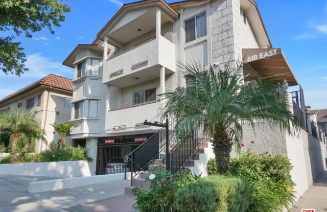 618 E Magnolia Blvd - 618 Magnolia Boulevard, Burbank, CA 91501