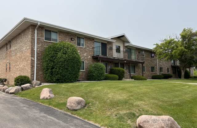 6951 North 76th Street #213 - 6951 North 76th Street, Milwaukee, WI 53223