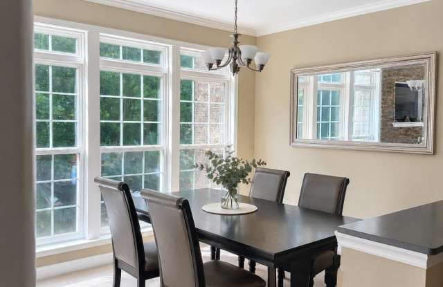 1267 BROOKSTONE Drive Gallery 4