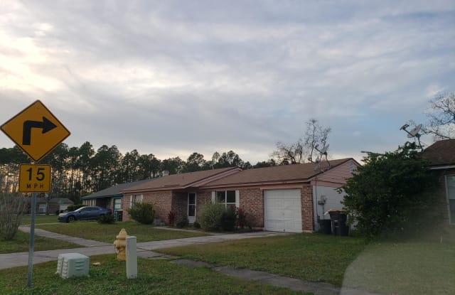 8331 JUSTIN RD S - 8331 Justin Road South, Jacksonville, FL 32210
