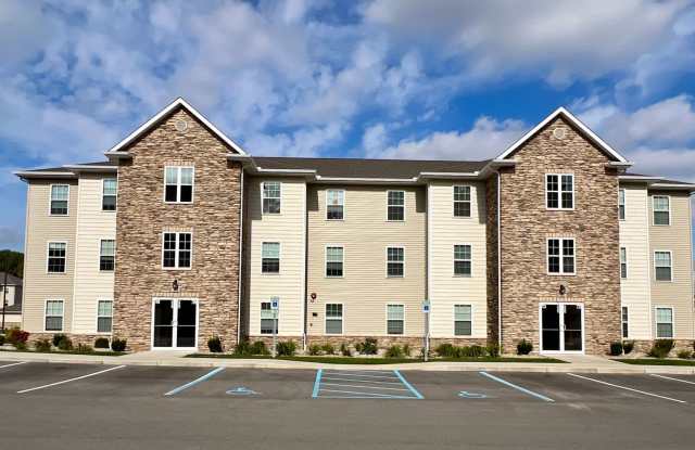 548 Sycamore Trl photos photos