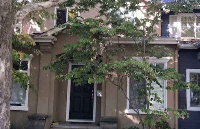 1904 6th St - Sacramento 95811 Gallery 3
