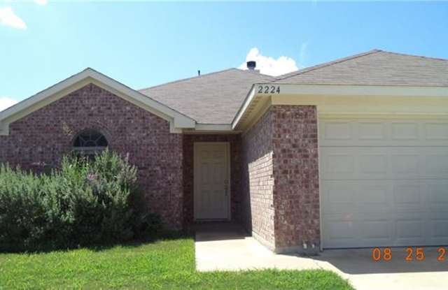 2224 Halladay Trail - 2224 Halladay Trail, Fort Worth, TX 76108