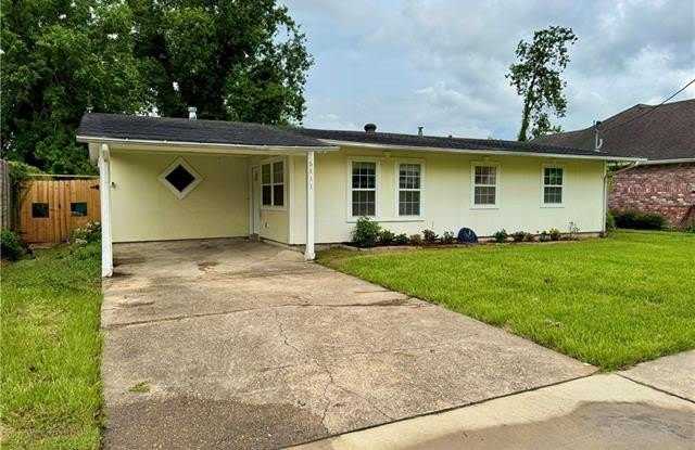 5111 PIETY Drive Gallery 2