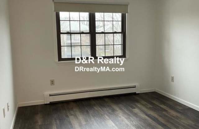 16 Kenmar Dr. Gallery 4
