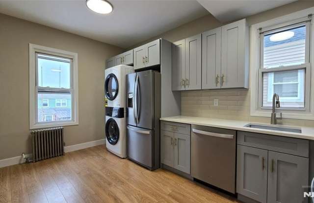 411 Lanza Avenue 2 photos photos