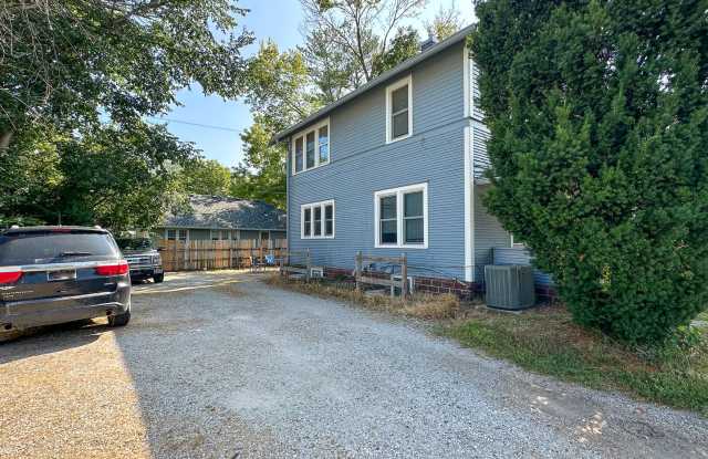 2862 Lincoln Way Gallery 4