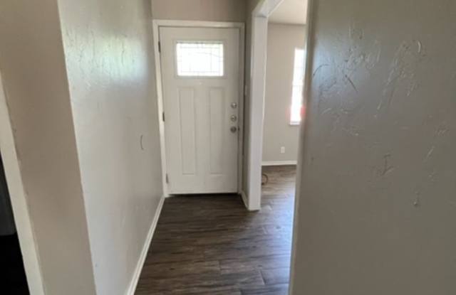 2333 Marsalis Drive Gallery 4