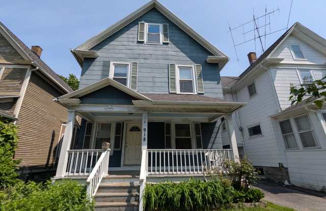 918 South Goodman Street photos photos