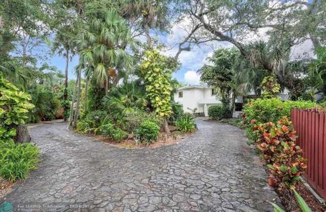 1240 SW 14th Ave photos photos