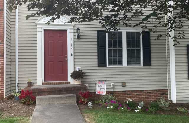Townhouse for Rent in Taylor Springs photos photos