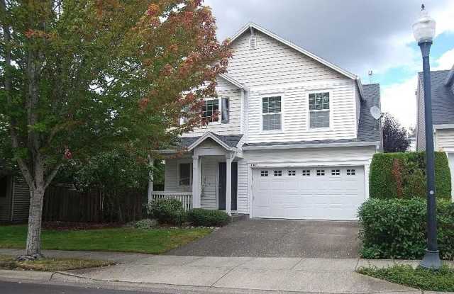 Spacious 3 Bedroom Home with Granite Kitchen, Fireplace & Attached Garage Gallery 1